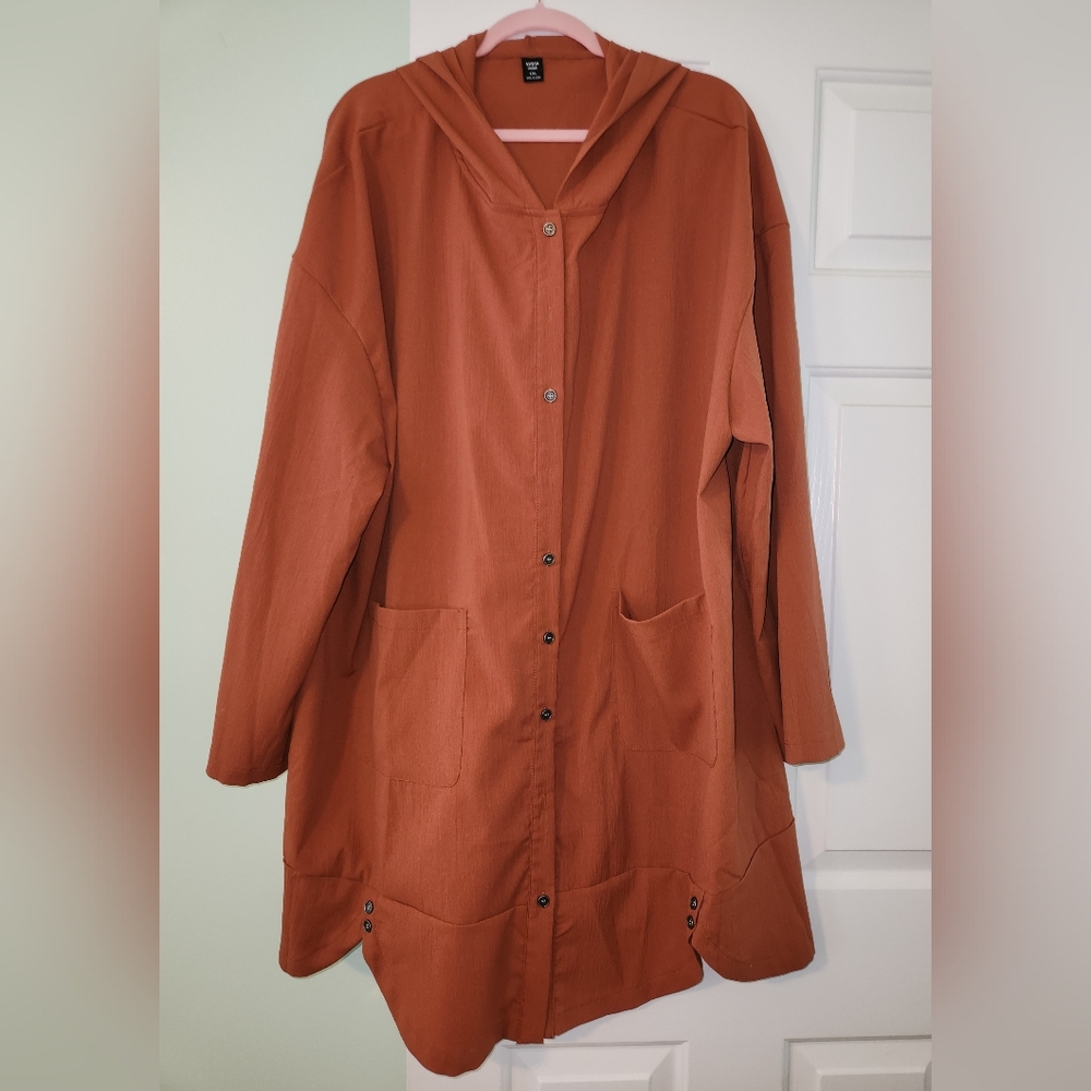 Shein Curve Lightweight Button-Down Top - image 1